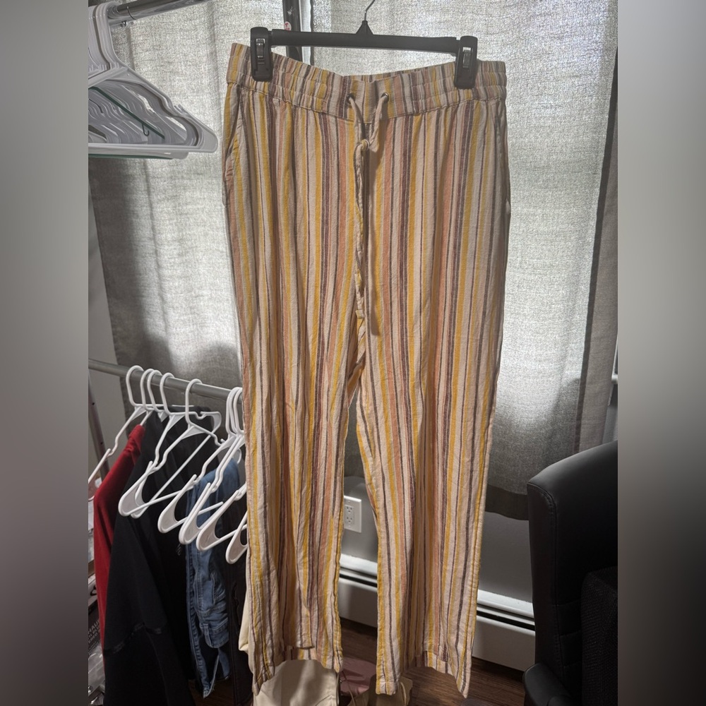 Naturals & co linen pants